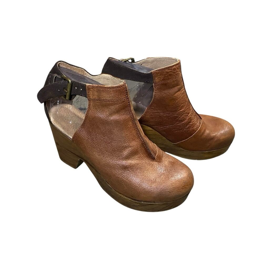 Free People Amber Orchard Leather Clogs - EU41/US11
